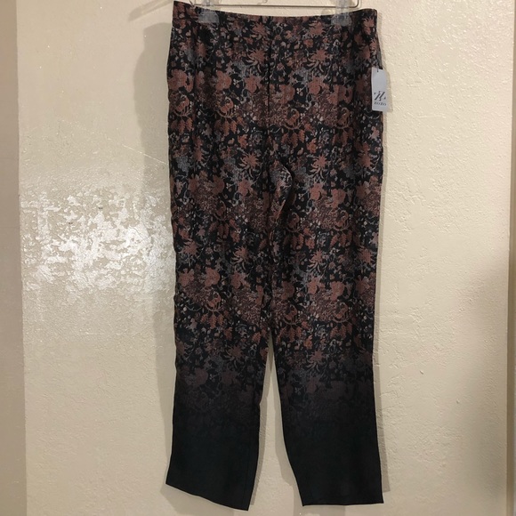 ZOZO Pants & Jumpsuits Zozo Women Golden Garden Floral Print Pant